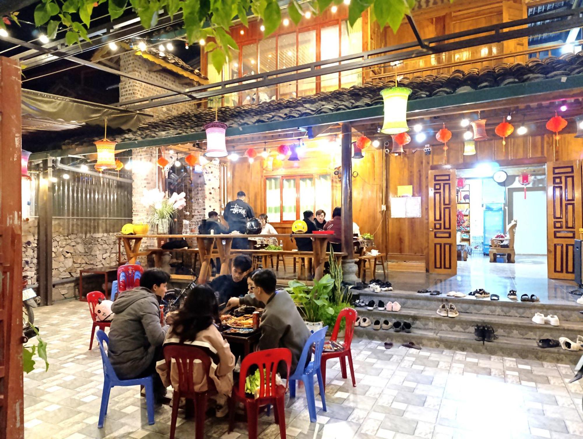 A Kiet Homestay Meo Vac Buitenkant foto